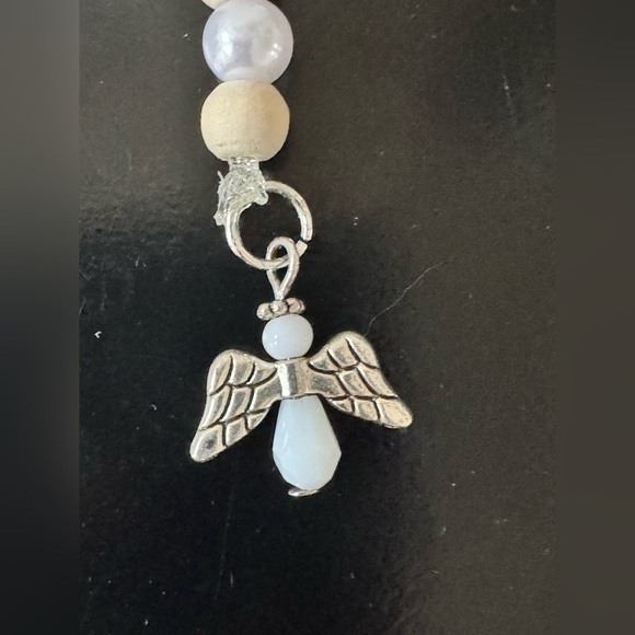 Hand Crafted Modern Pearl Beaded Key Chain With Angel & Tassel - NEW - Picture 9 of 11